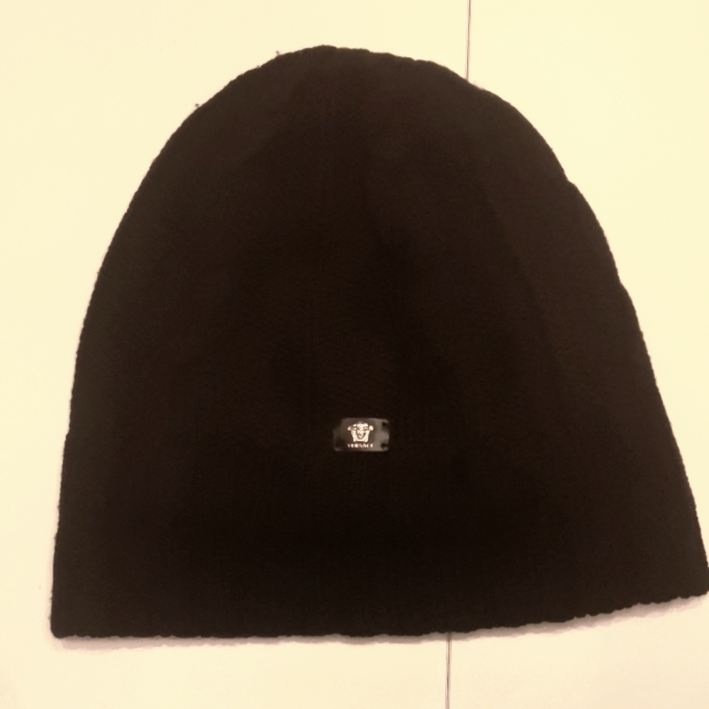 Winter hat Versace